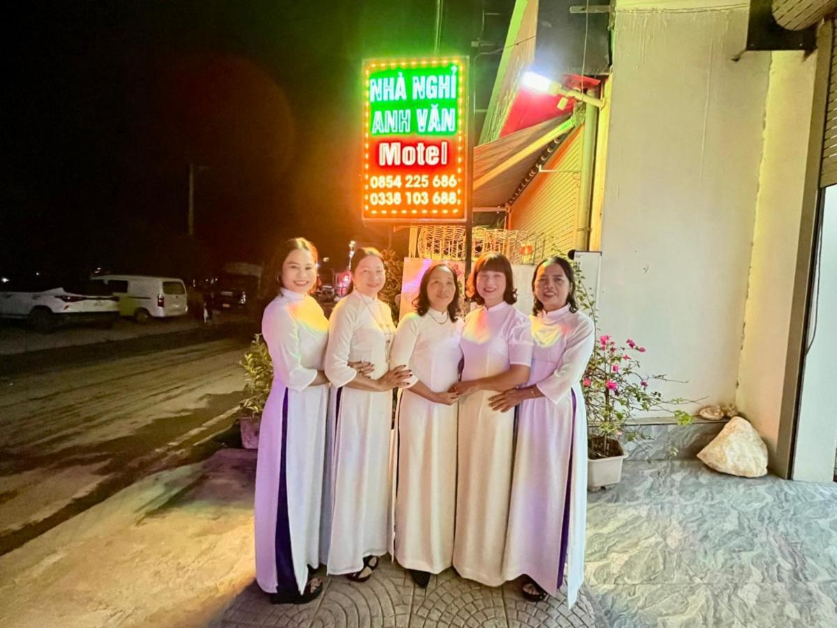 Nha Nghi Anh Van Dong Van  Zewnętrze zdjęcie